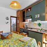 Semesterbostad Casa Dello Zio Birba