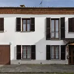 Casa Dello Zio Birba * Portacomaro