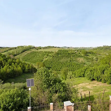 Casa Dello Zio Birba Casa de Férias Portacomaro