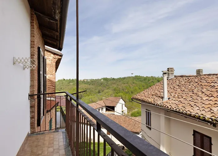 Casa Dello Zio Birba Portacomaro