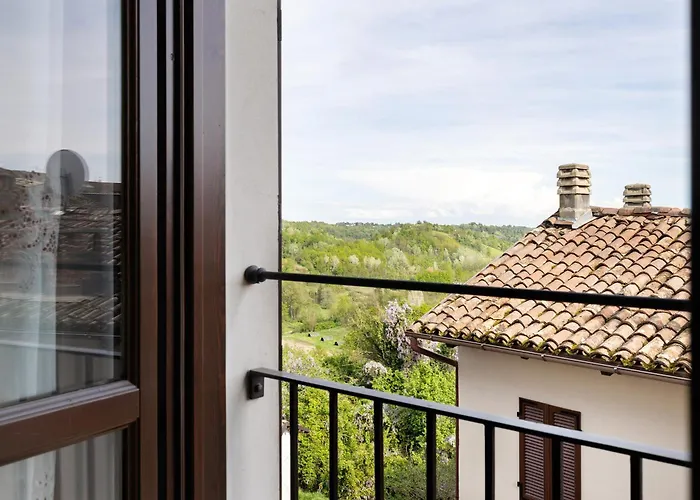 Casa Dello Zio Birba * Portacomaro